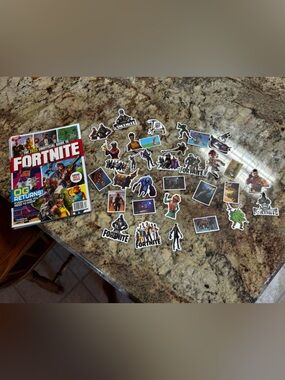 New Fortnite 2025 Guide Magazine with Tips/Tricks & Random 10 Sticker Set